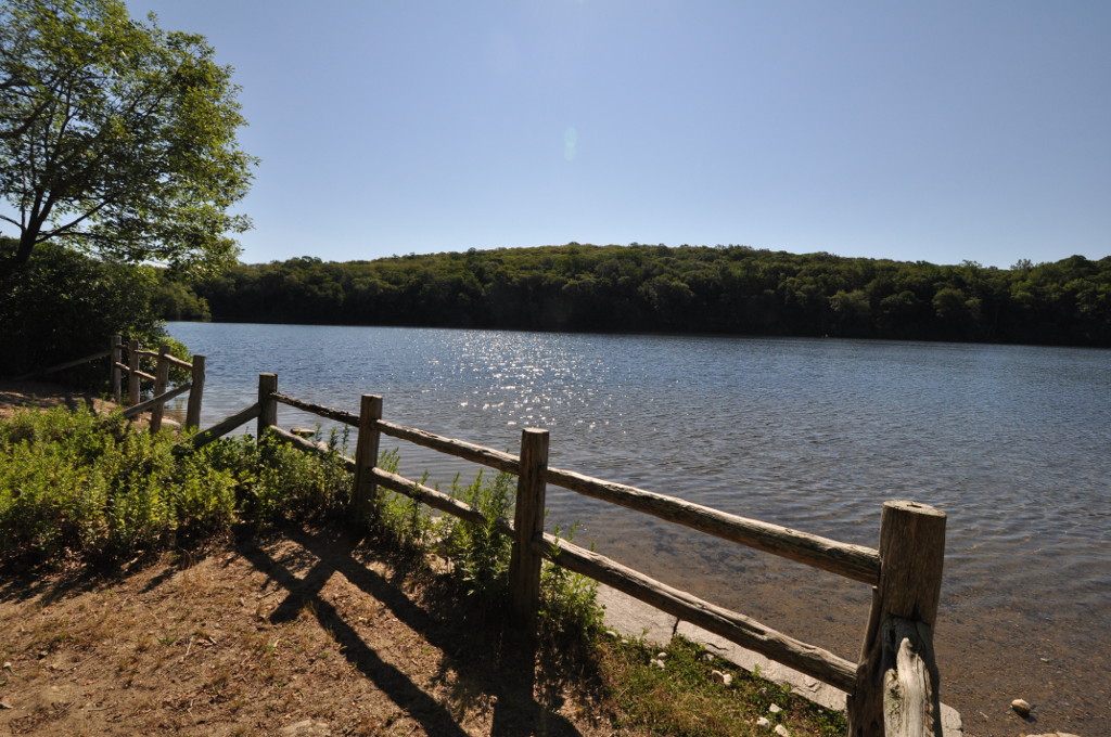 Becket Hill State Park