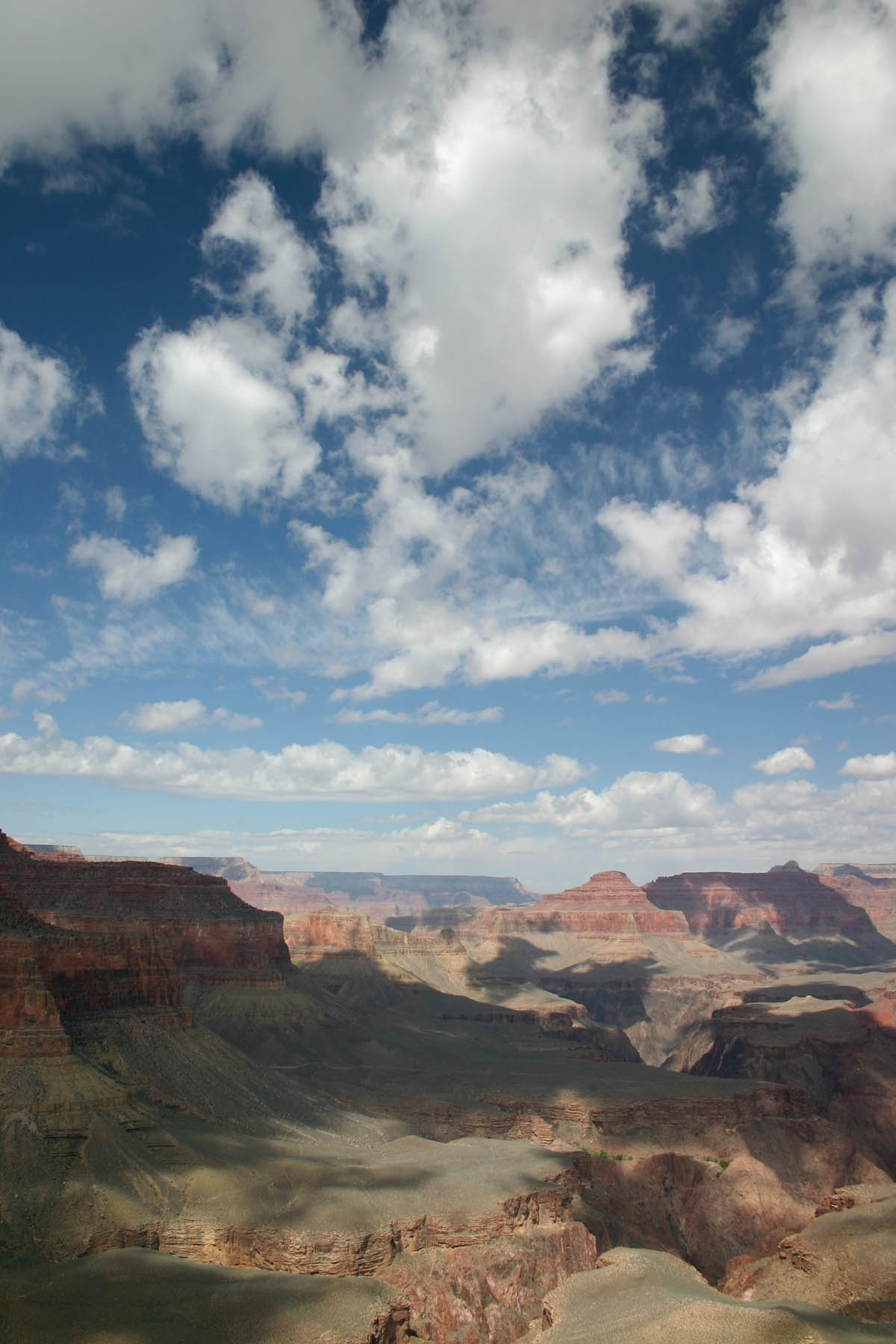 Open ridgeline views from the South Kaibab Trail