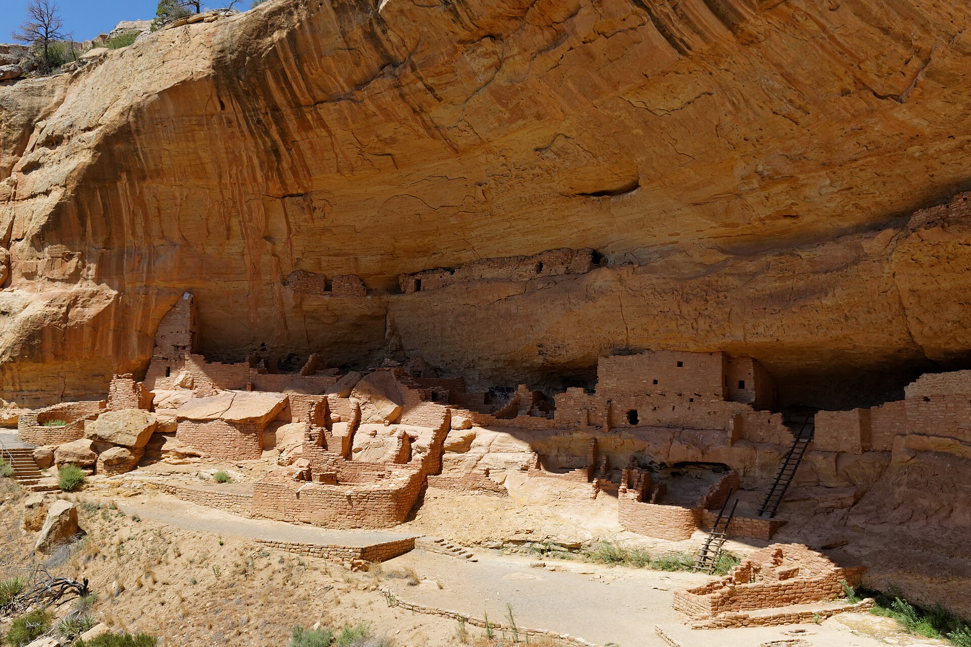 Long House cliff dwelling on Wetherill Mesa