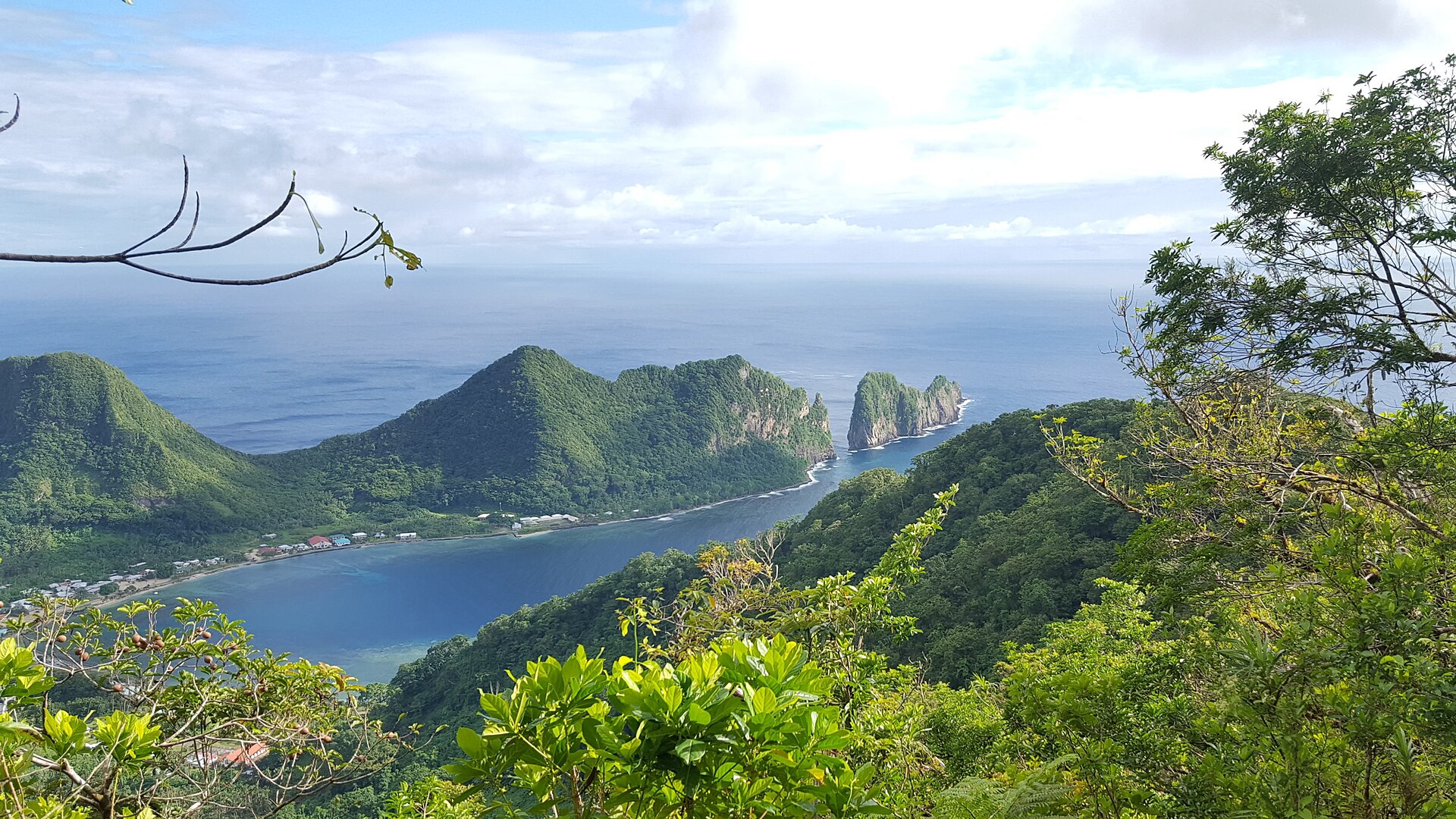 Pola Tai and the Tutuila coast seen from the Mount Alava trail