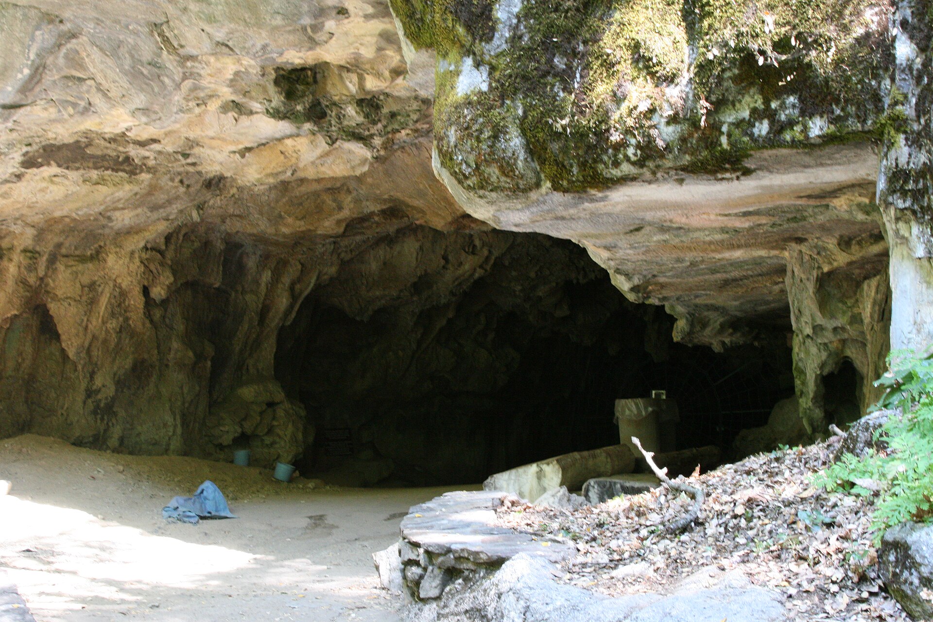 The entrance to Crystal Cave in Sequoia National Park