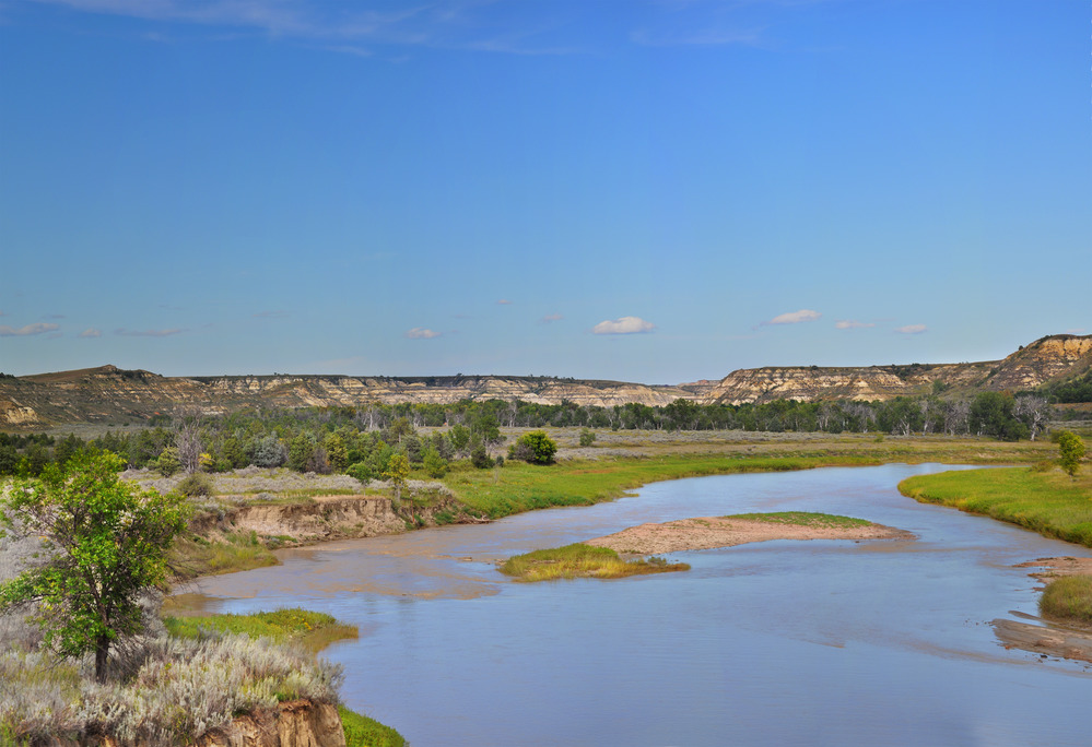 The Maah Daah Hey Trail crossing badlands terrain
